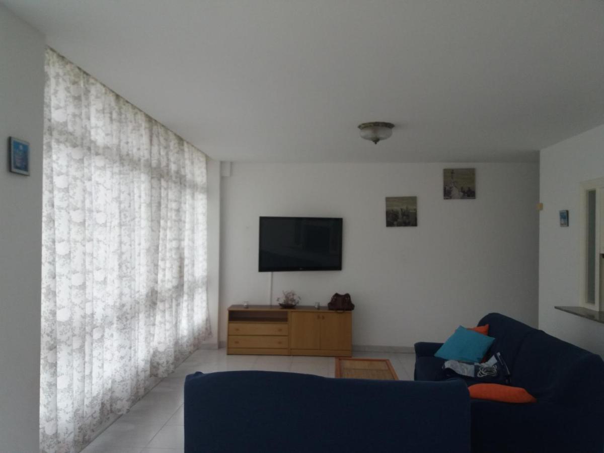 Appartement Apartamento Quenxe à Corcubión Extérieur photo